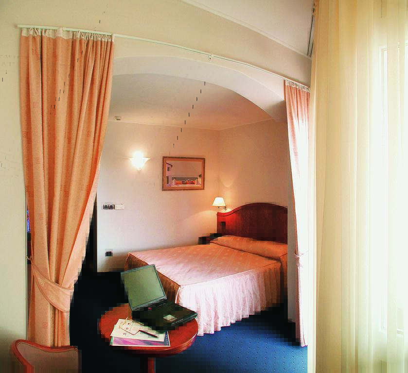 Hotel Villa Marija Tucepi Ngoại thất bức ảnh