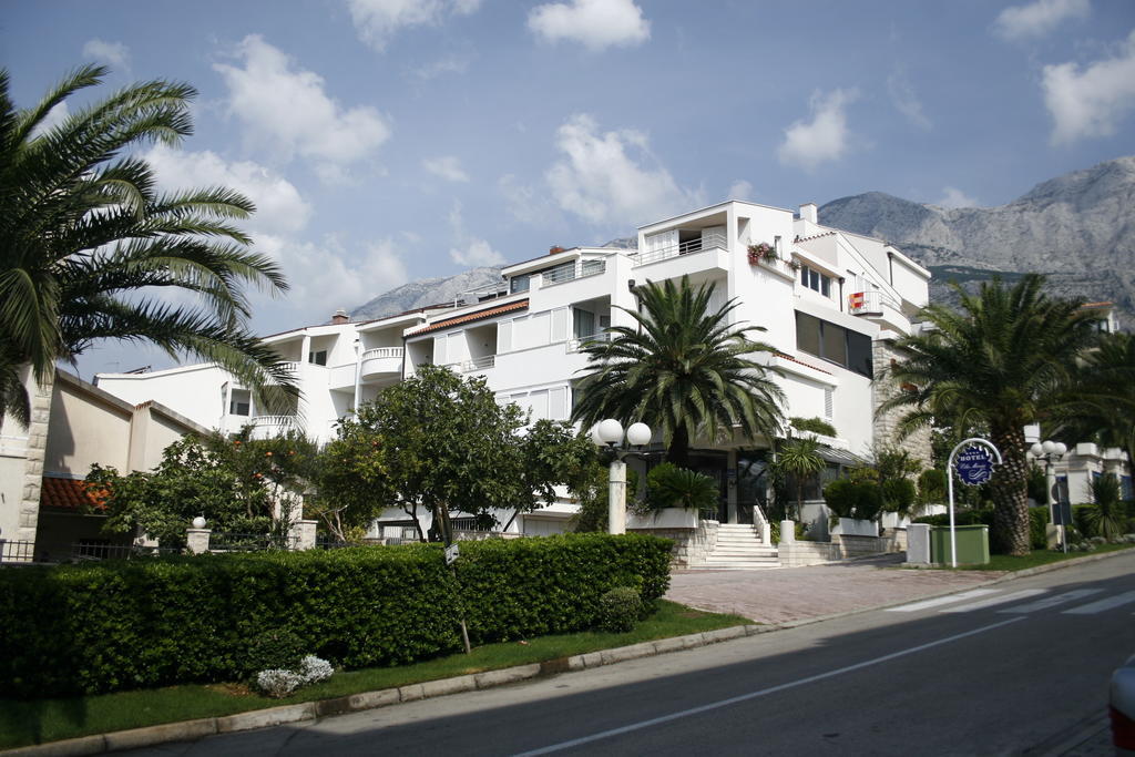Hotel Villa Marija Tucepi Ngoại thất bức ảnh